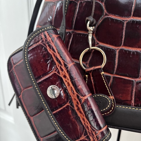 Dooney & Bourke Burgundy Croc-Embossed Shoulder Bag Set - Picture 5 of 16